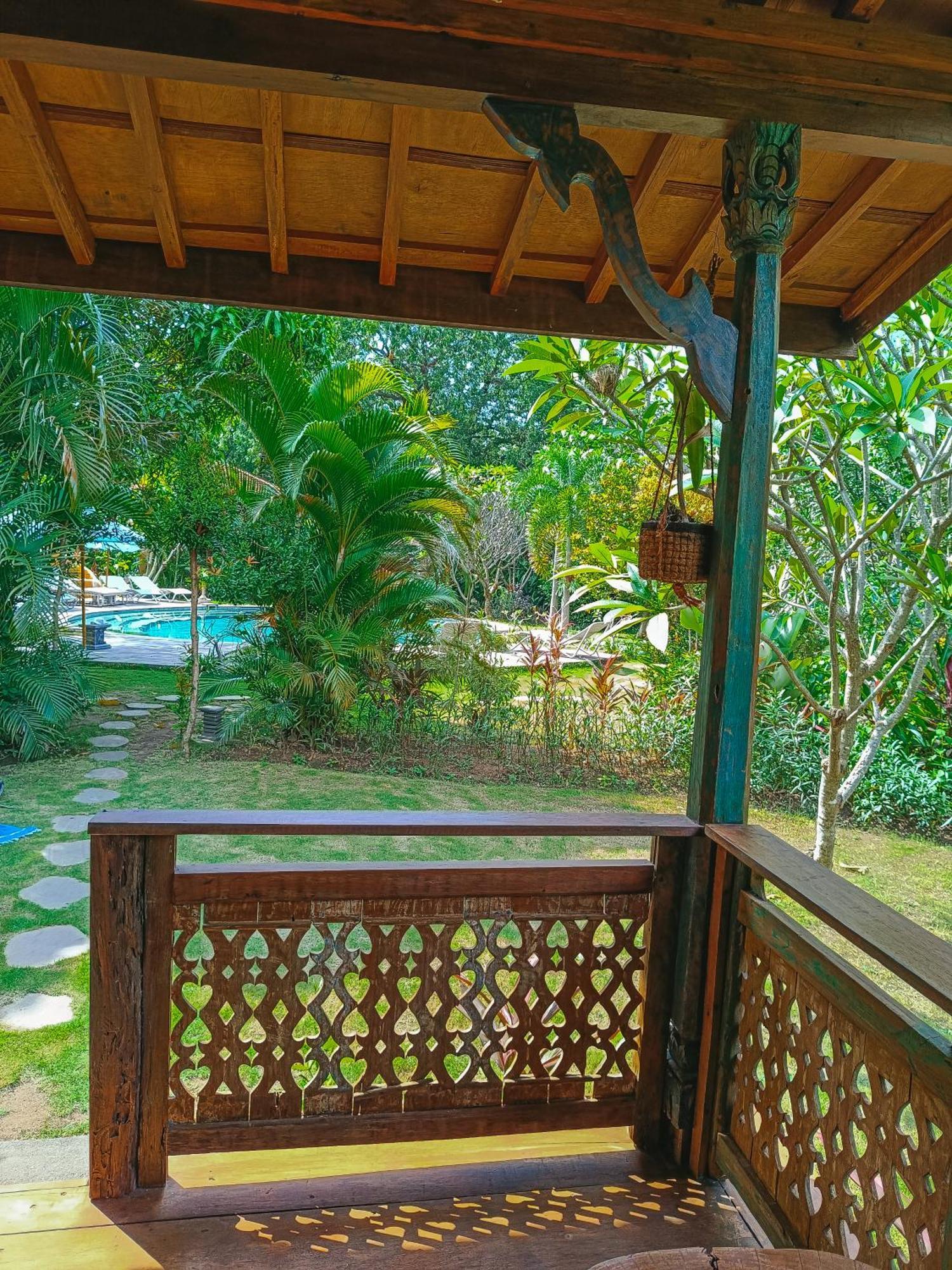 Alaya Ecolodge Pemuteran  Exterior photo